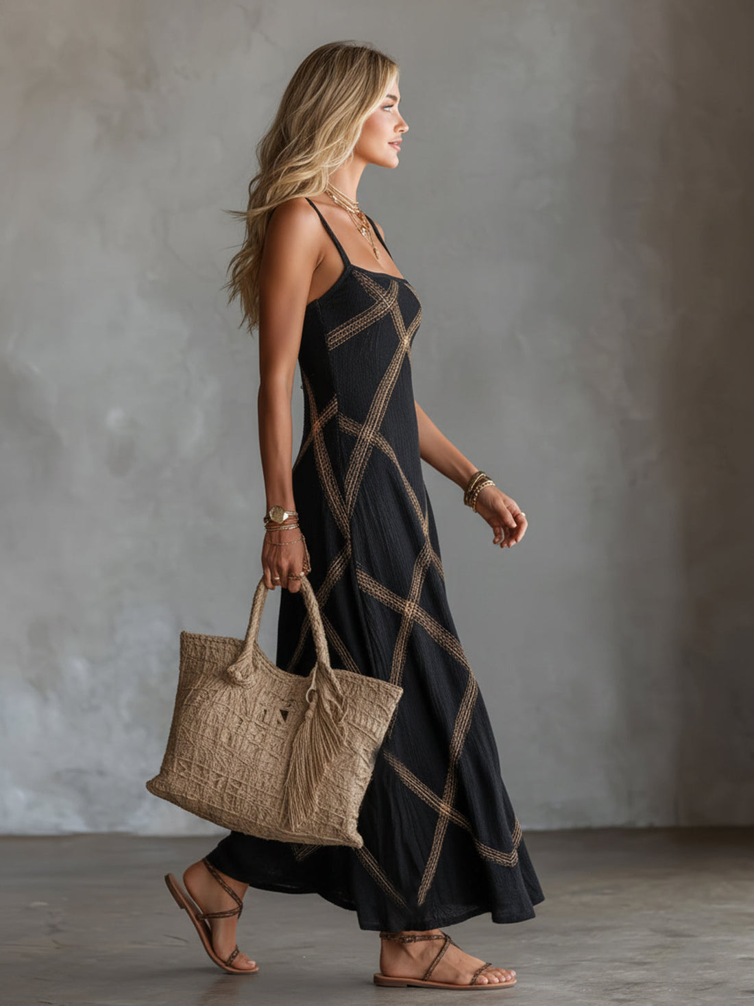 Vittoria – Vestido Geométrico Negro y Camel