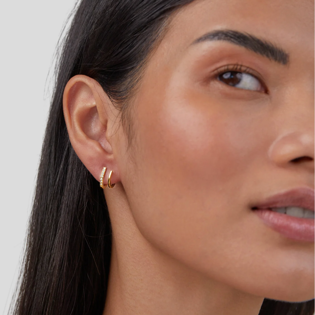 Garra – Pendientes Oro 18 k y Cristal
