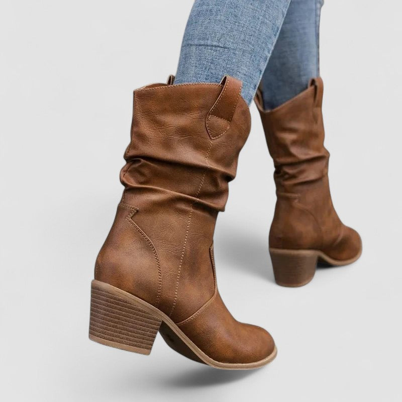 Alessandra – Botines Camperos de Encanto Vintage
