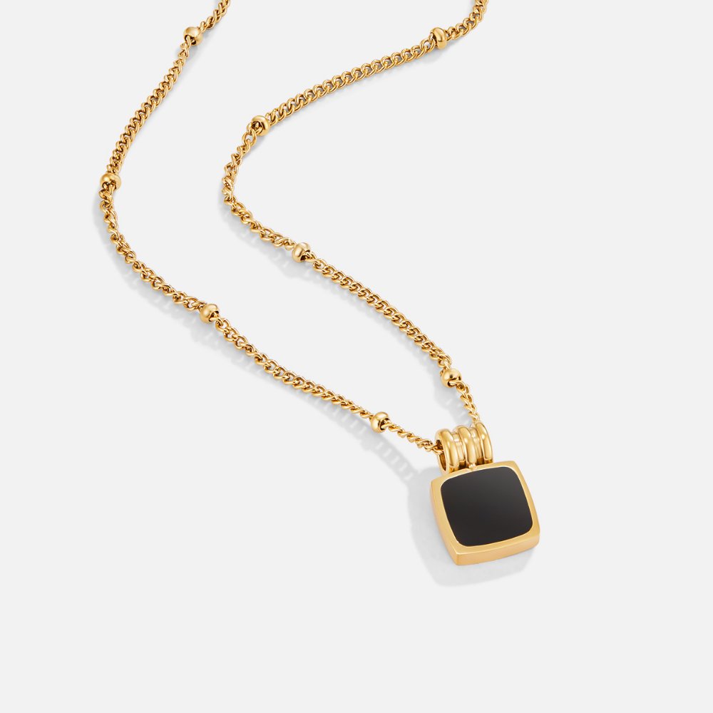 Lucía – Collar con Colgante Negro