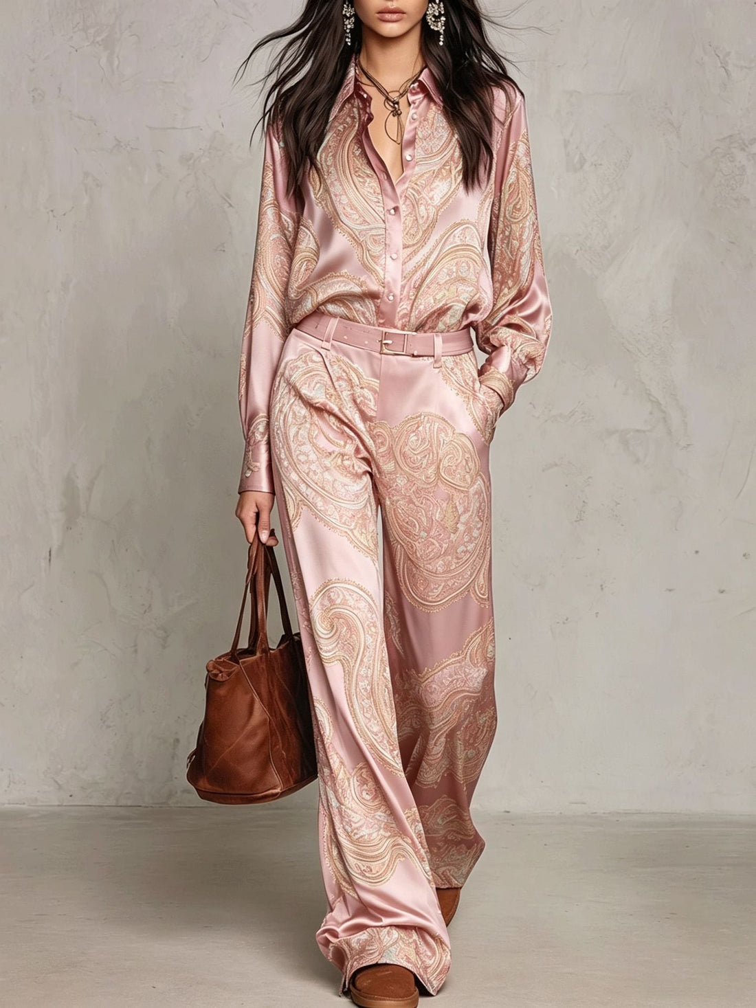 Carlotta – Conjunto Camisa y Pantalón Paisley