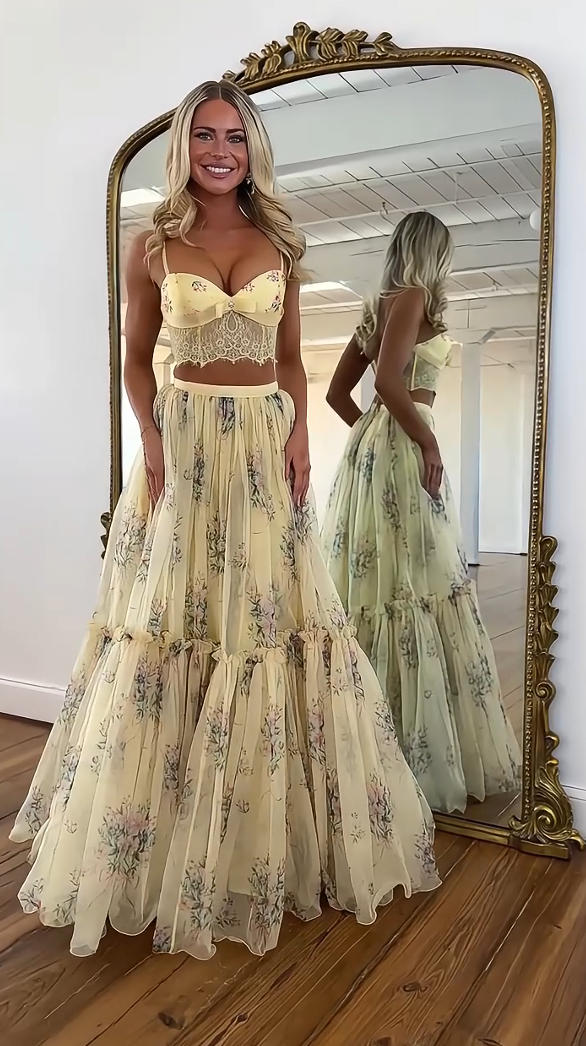 Conjunto Falda Floral Amarillo Pálido