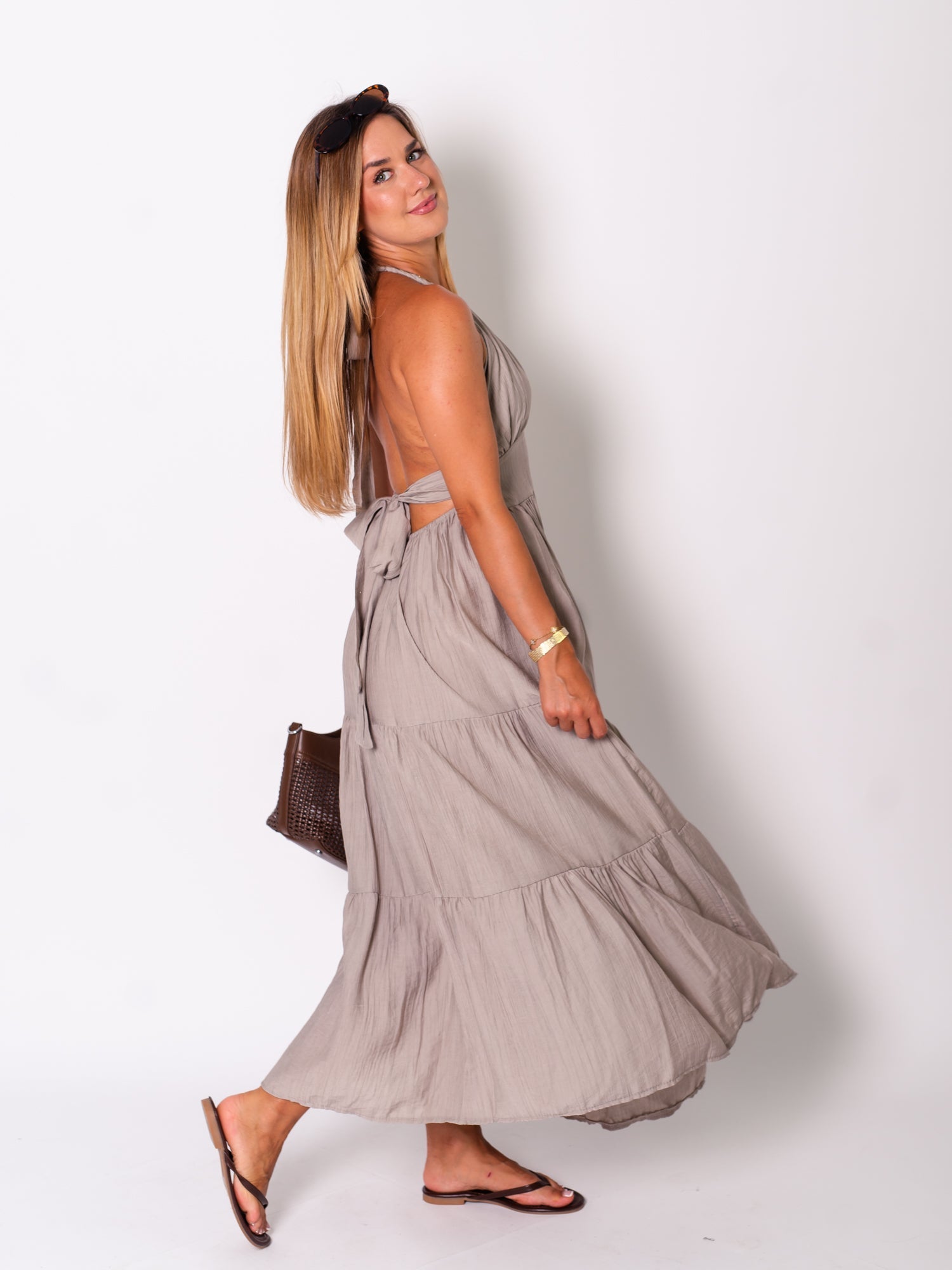 Marilyn Neckholder Kleid - Taupe