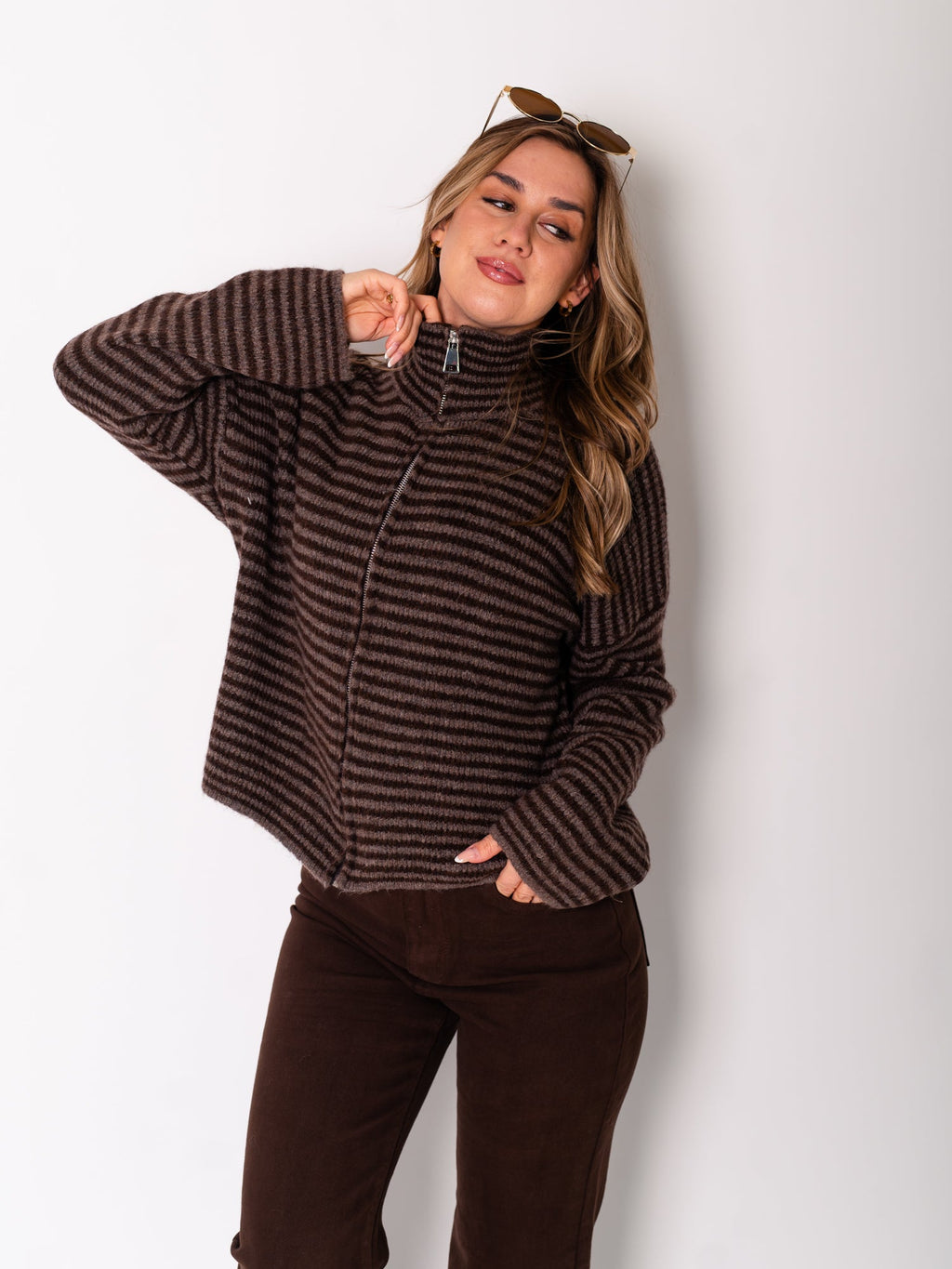 Zip Up Streifen Cardigan - Dunkelbraun
