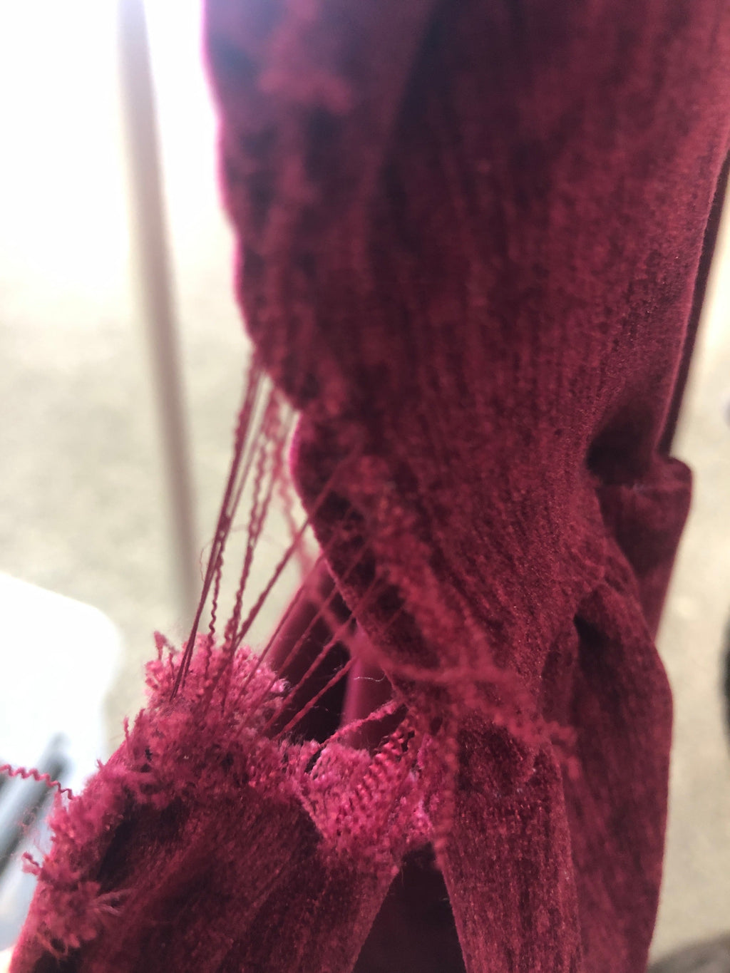 B-Ware 804. Audrey Samt Kleid - Rot