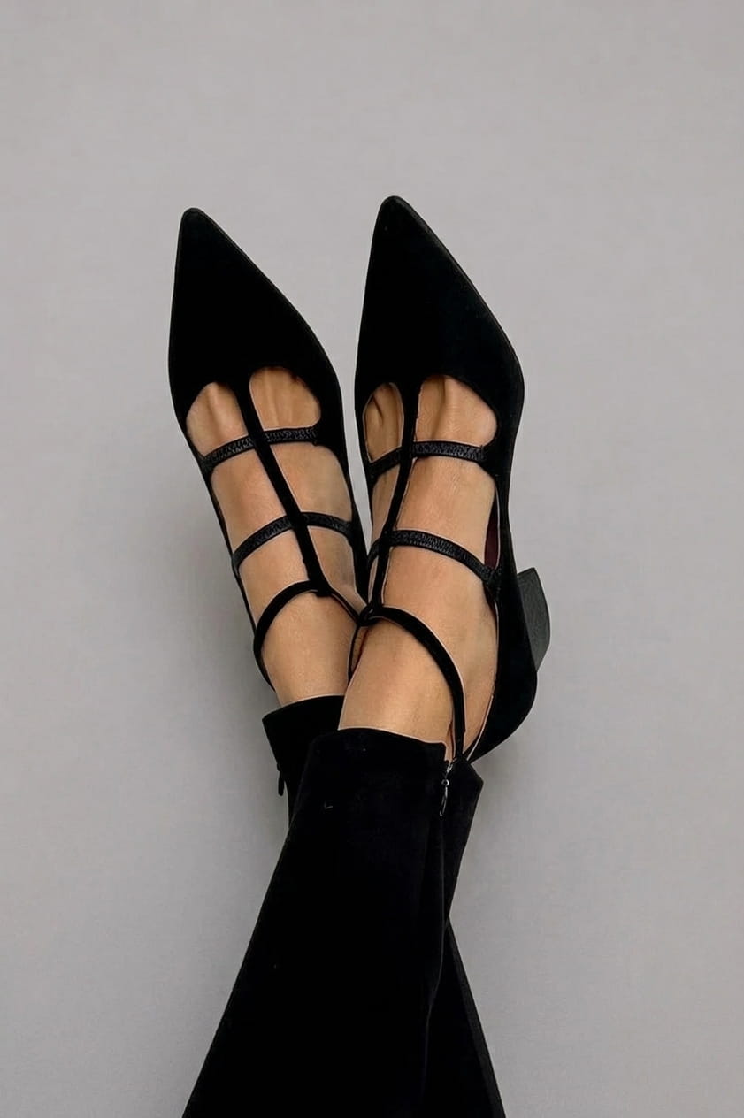 Giulia – Zapatos de Salón de Punta con Tiras