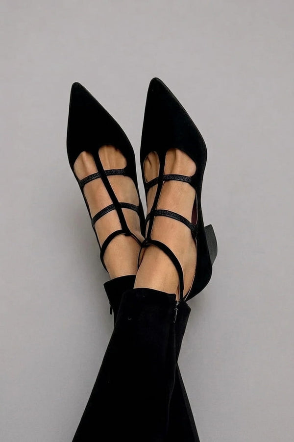Giulia – Zapatos de Salón de Punta con Tiras