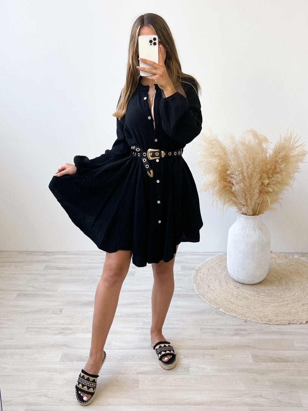 Filipa Musselin Kleid - Schwarz