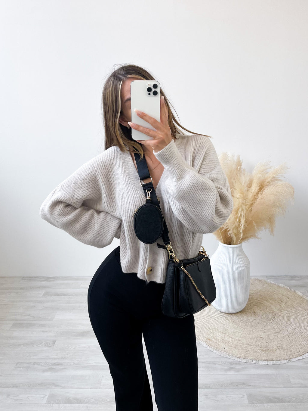 NINA Strickjacke - Beige