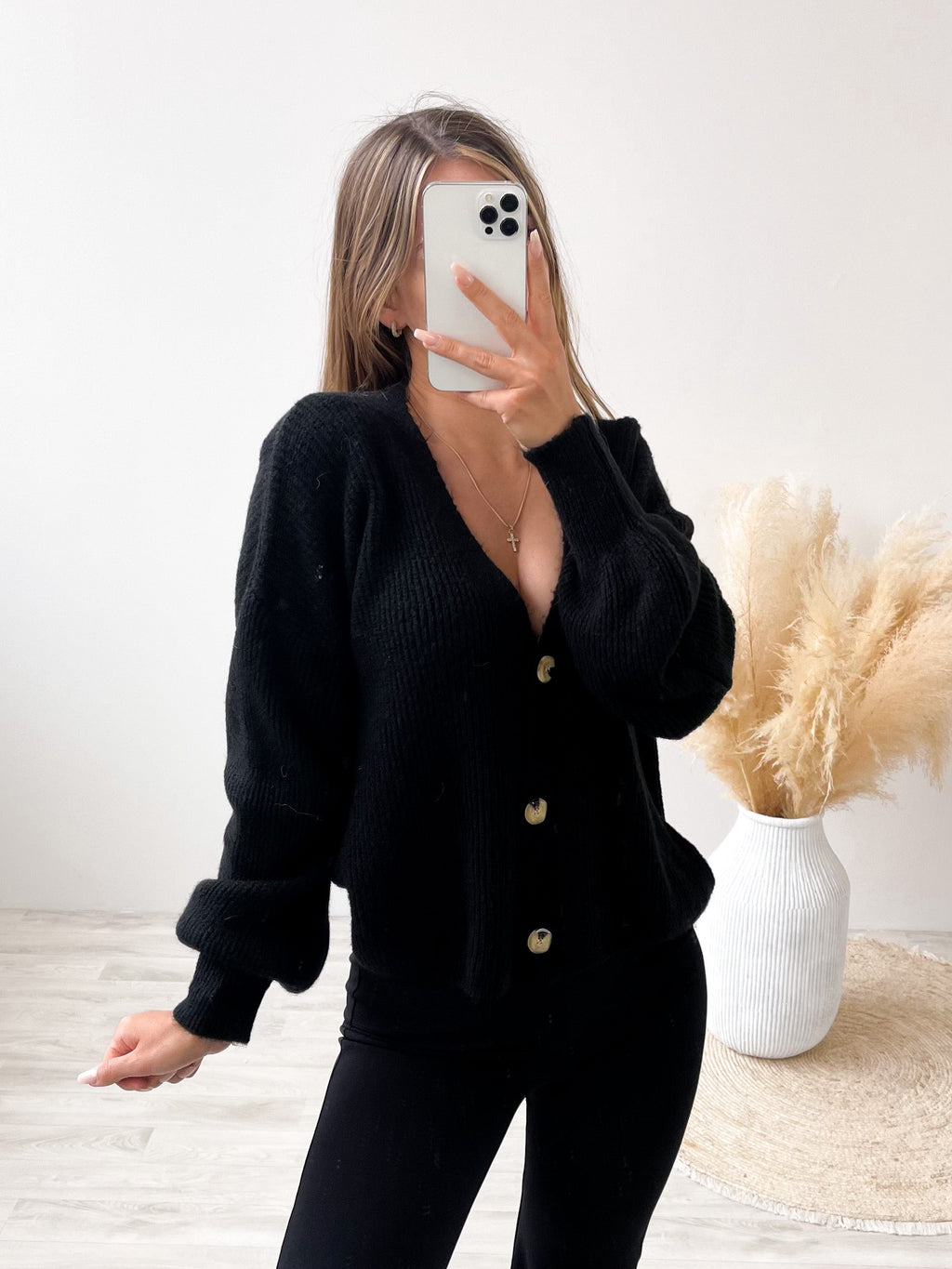 NINA Strickjacke - Schwarz