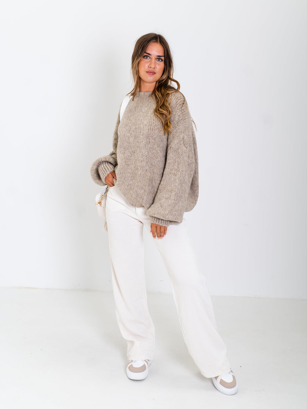 Confident Pullover - Taupe