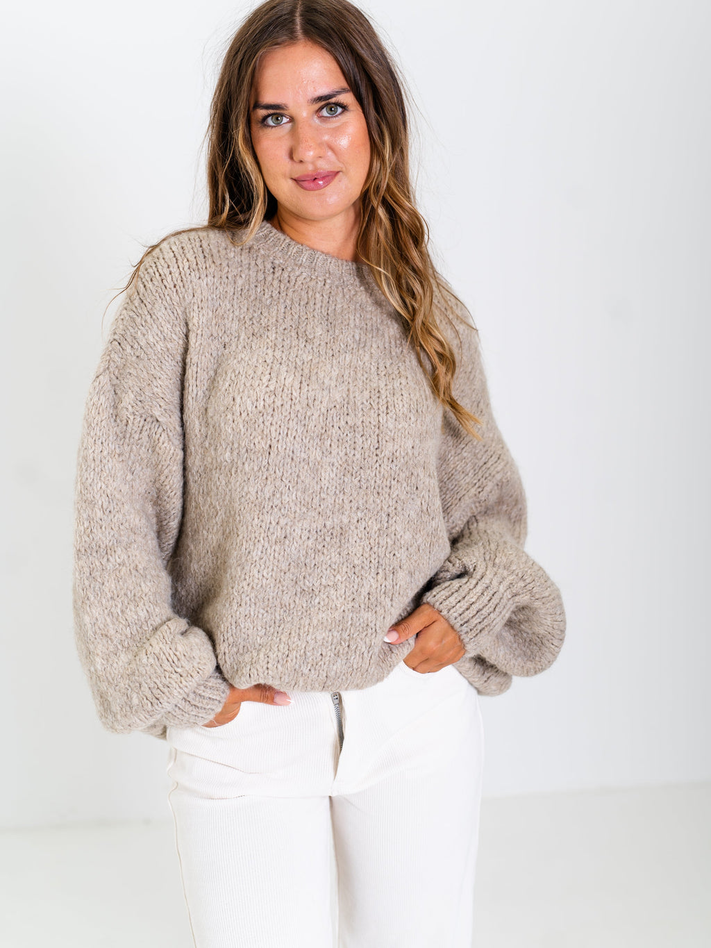 Confident Pullover - Taupe