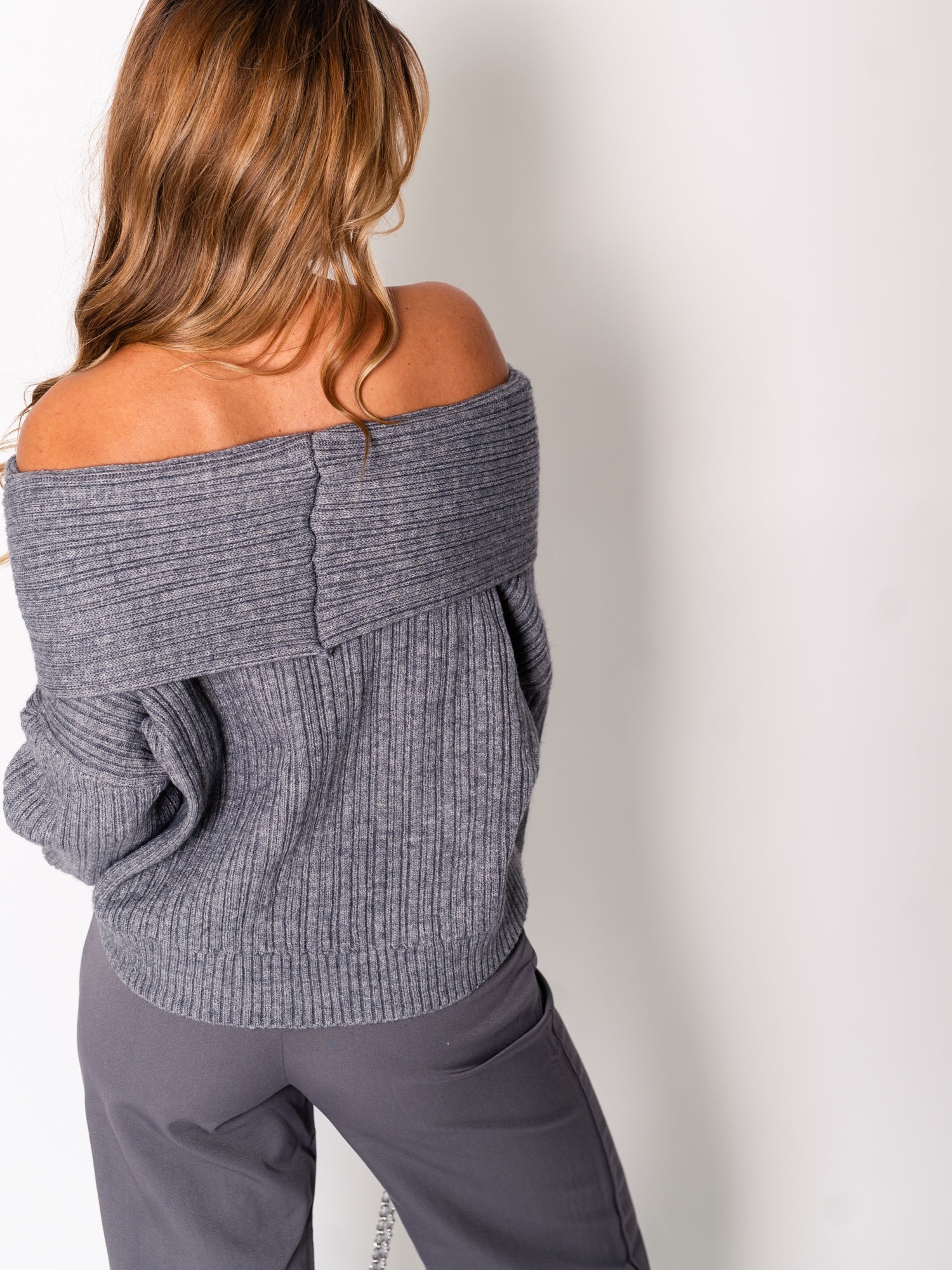 Amila Offshoulder Pullover - Dunkelgrau