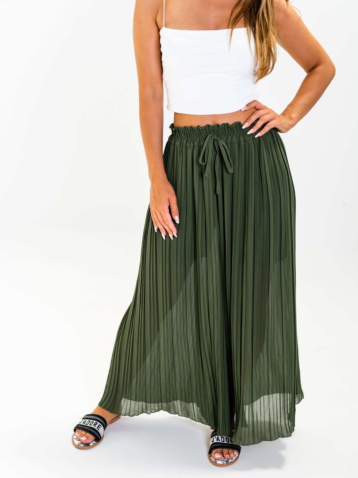 Lamiya Plissee Hose - Versch. Farben