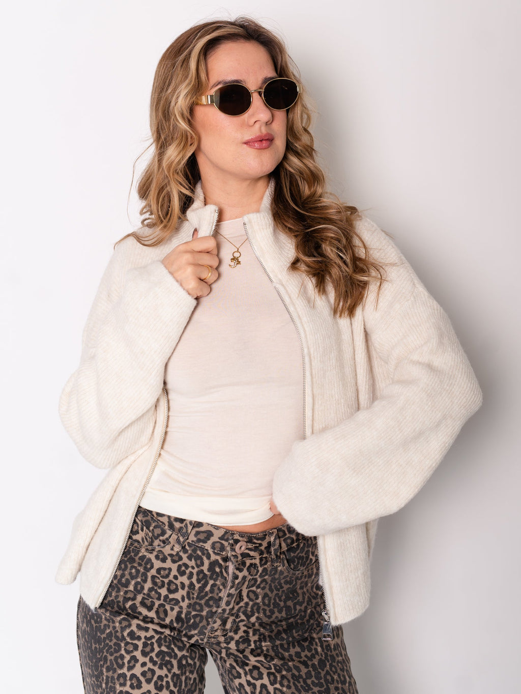 Zip Up Uni Cardigan - Beige