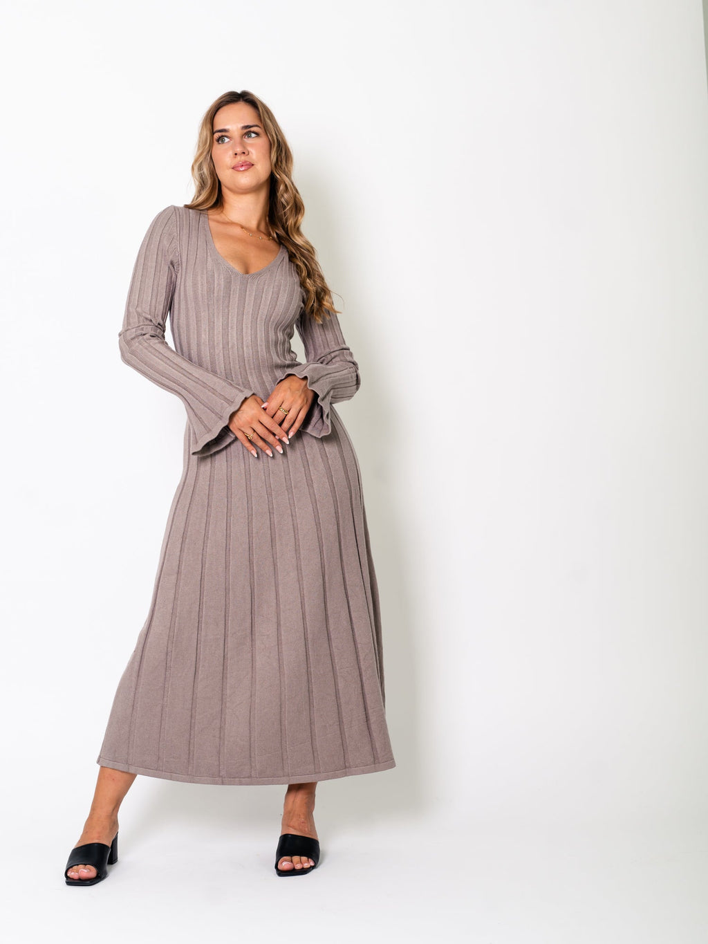 Charlotte Strick Kleid - Taupe