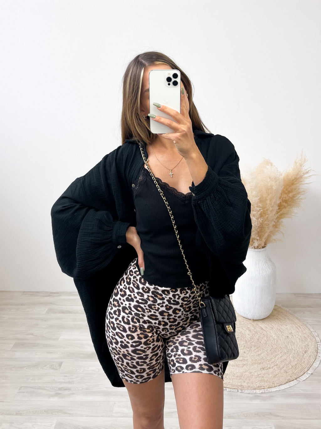 Leo Biker Shorts