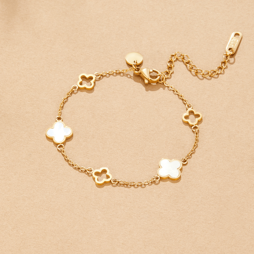 Lucía – Pulsera Trébol